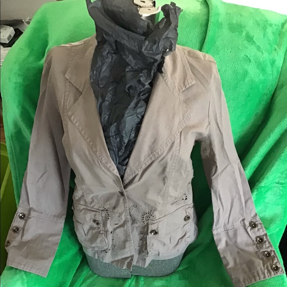 XCVI Linen jacket. Size Large.